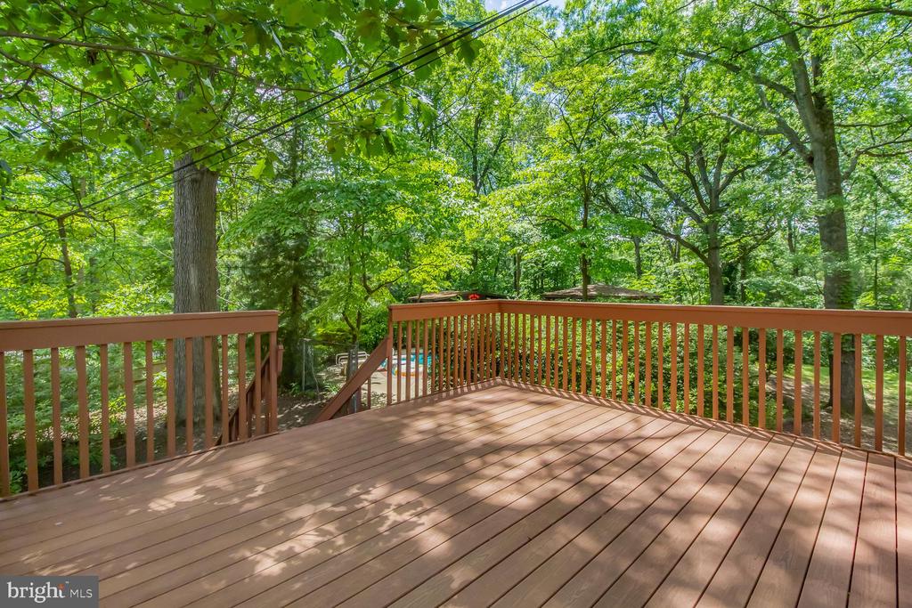 11202 Stephen Ln