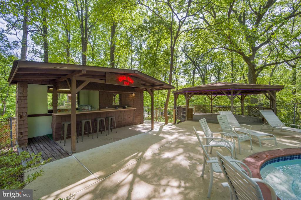 11202 Stephen Ln