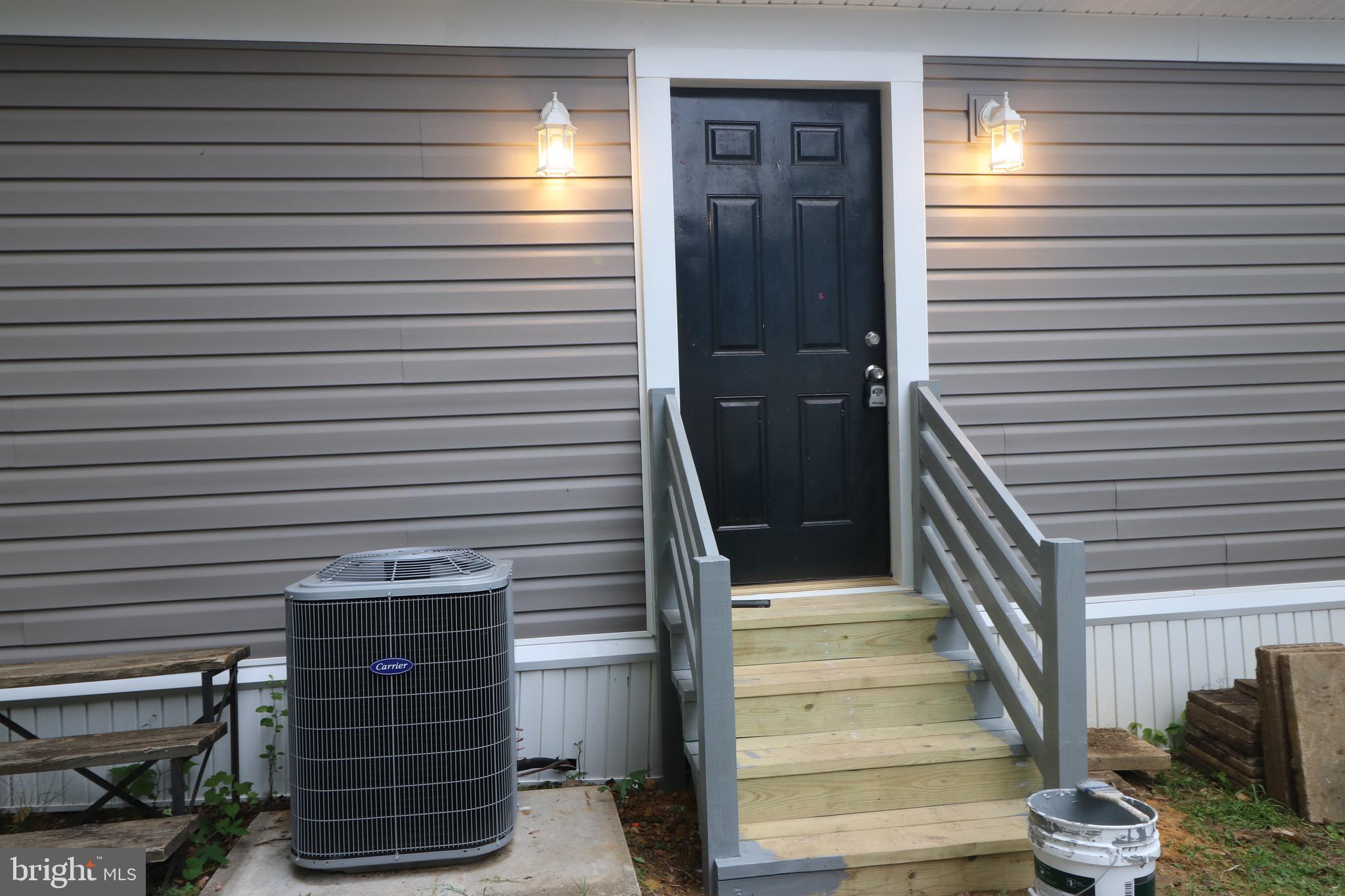 9520 DOGWOOD PARK ST