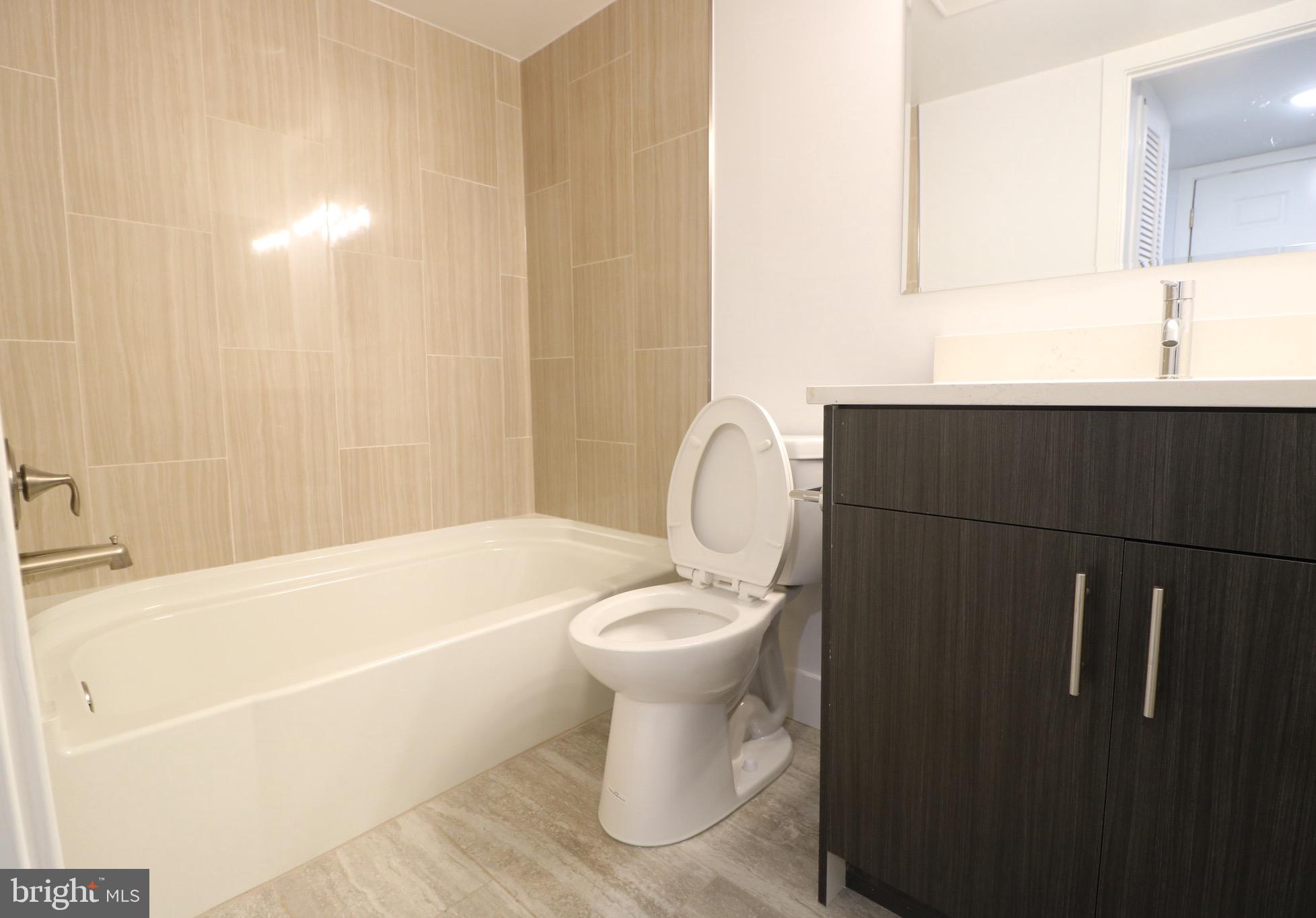 9520 DOGWOOD PARK ST