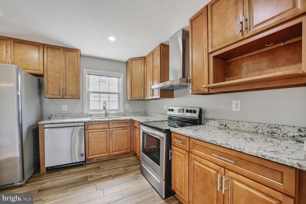 7543 Wilhelm Dr