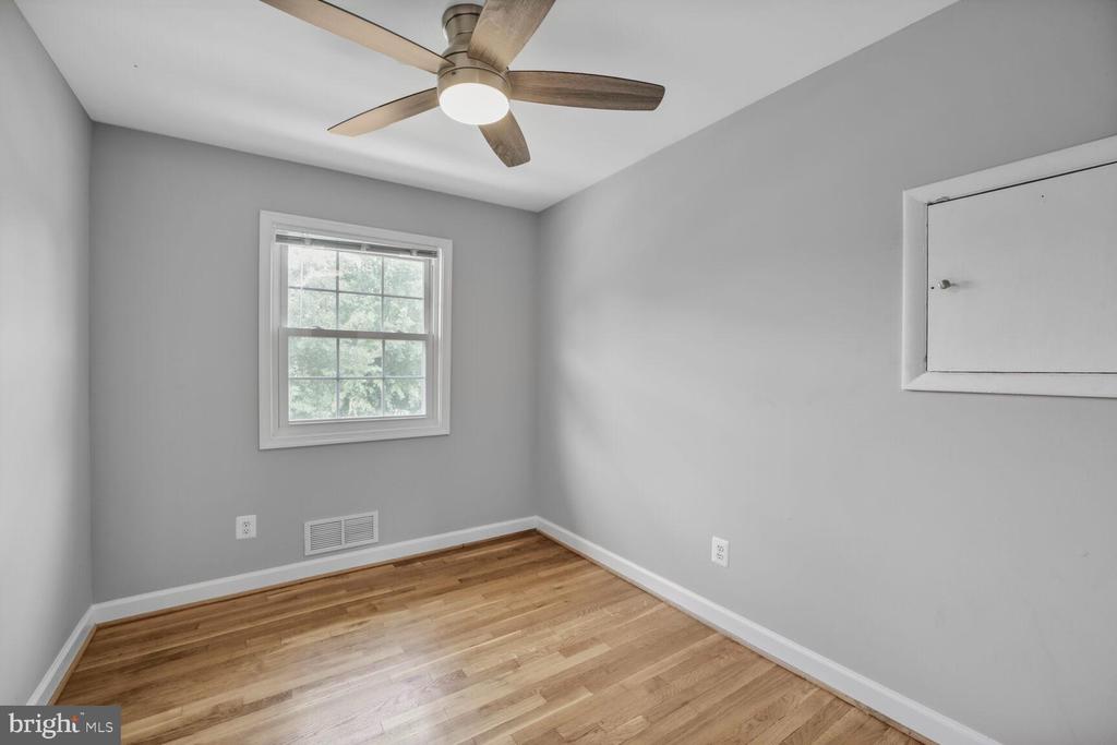 7543 Wilhelm Dr
