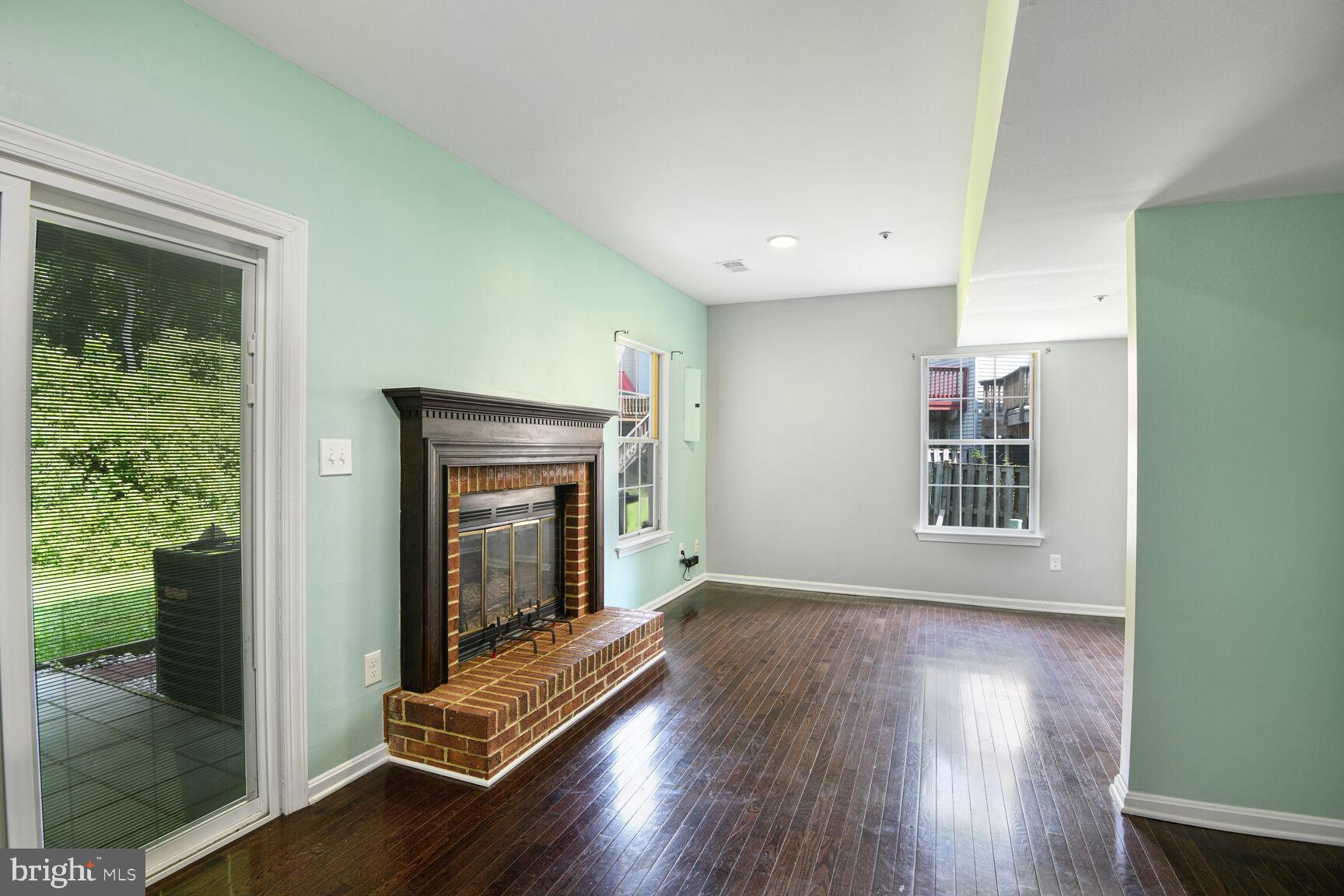 4631 COLONEL FENWICK PLACE