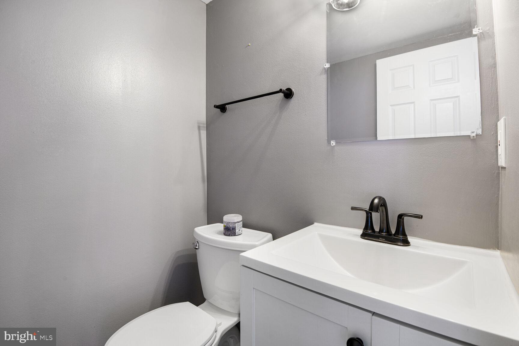 4631 COLONEL FENWICK PLACE