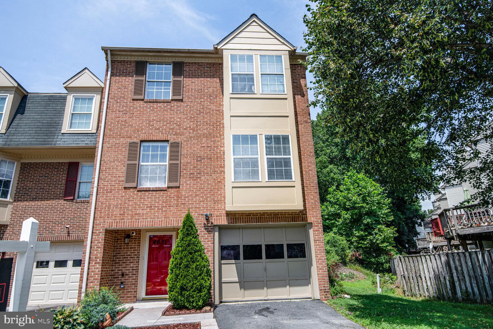 4631 COLONEL FENWICK PLACE