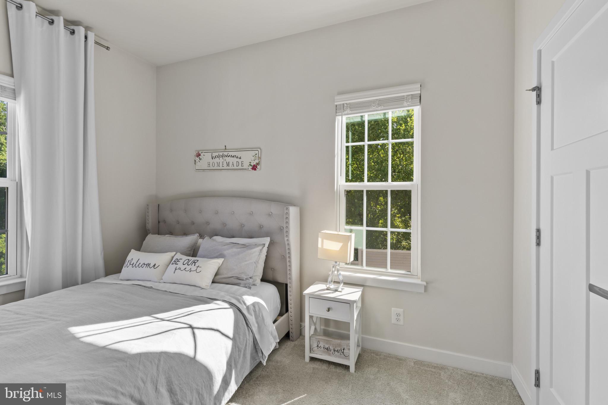 9930 Vista Pointe Dr