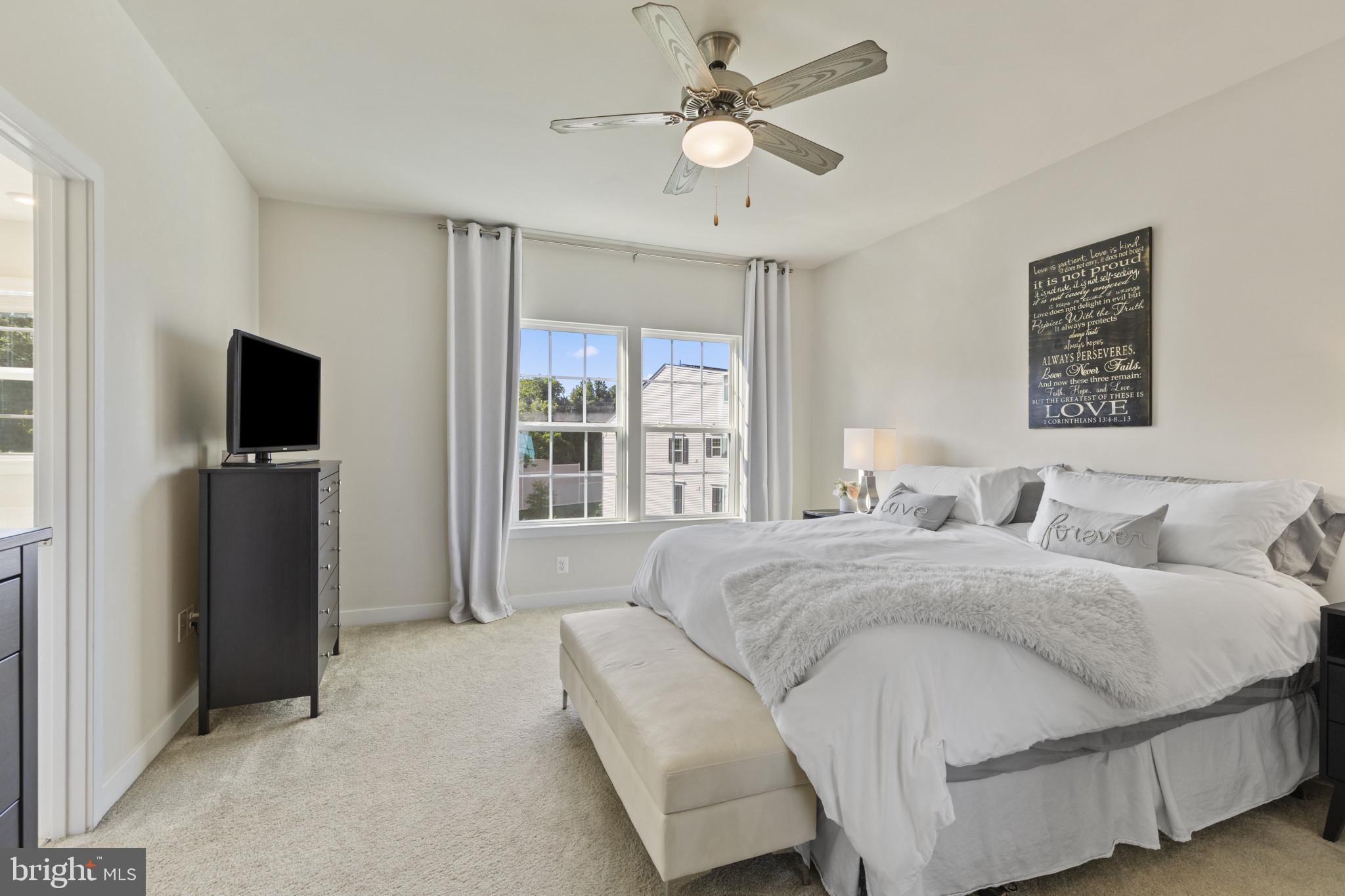 9930 Vista Pointe Dr