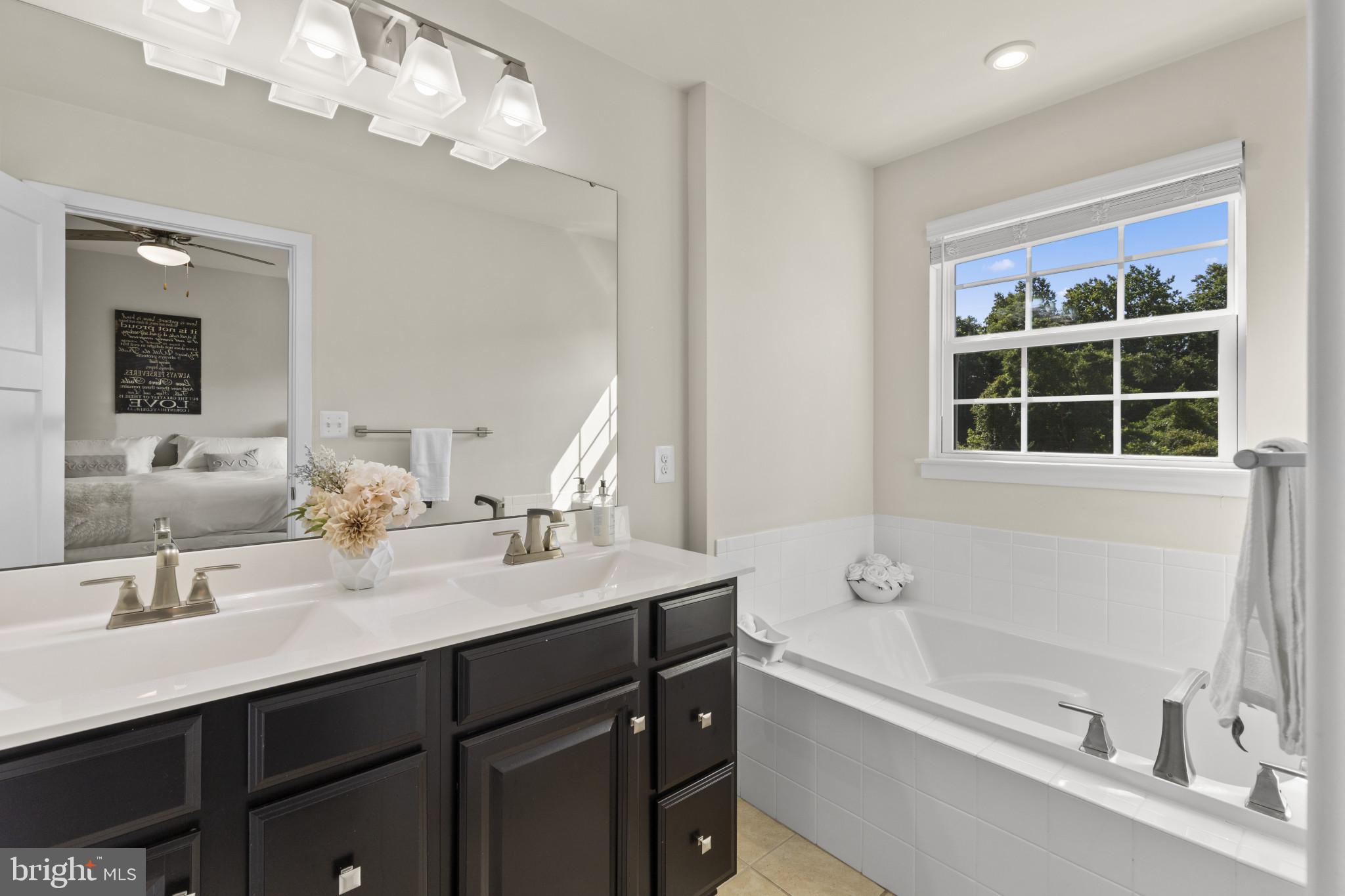 9930 Vista Pointe Dr