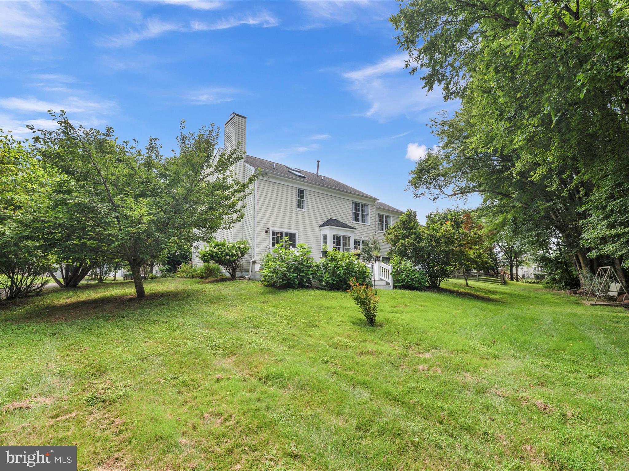 2704 ARCHANGEL COURT