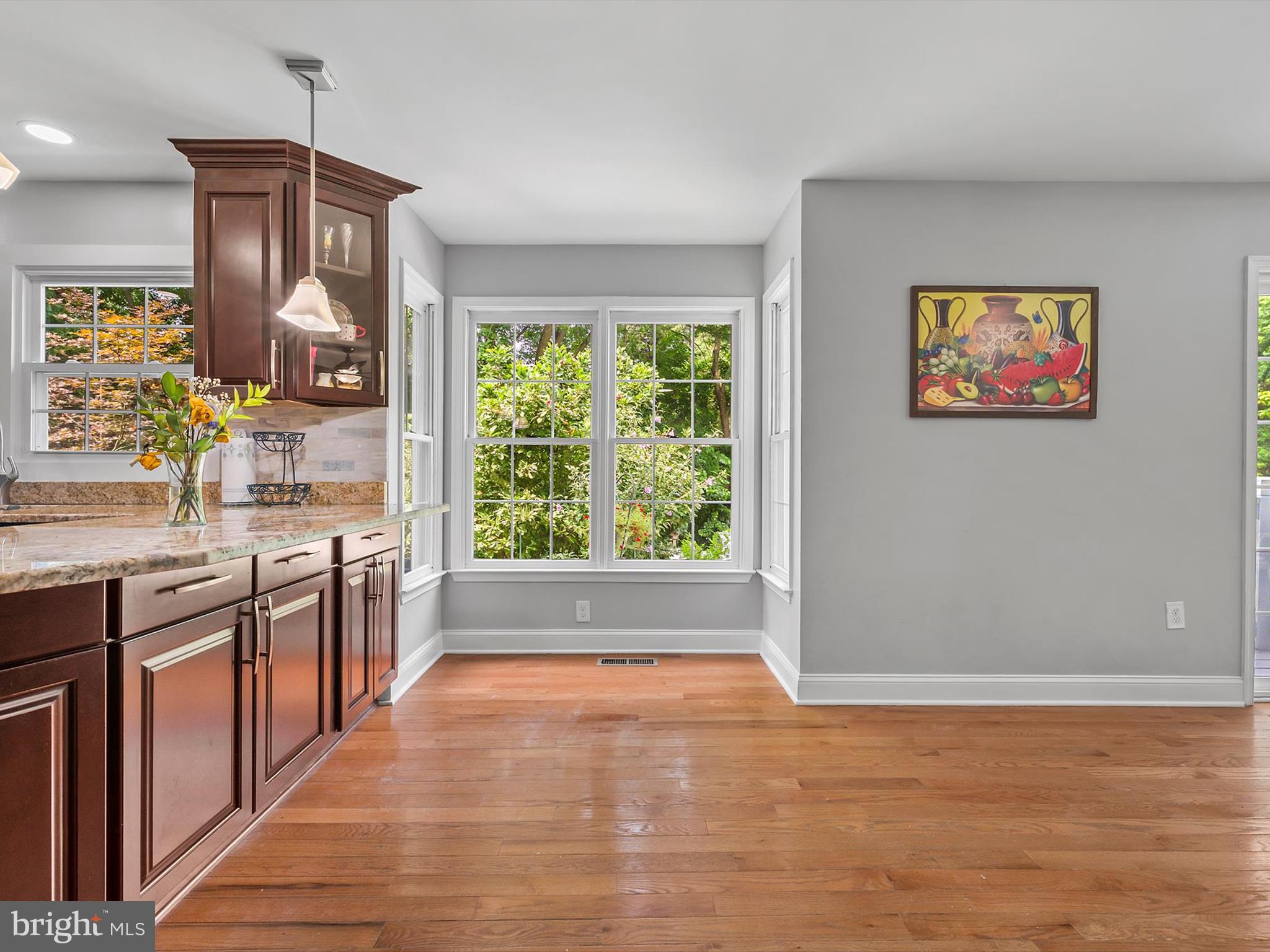 2704 ARCHANGEL COURT