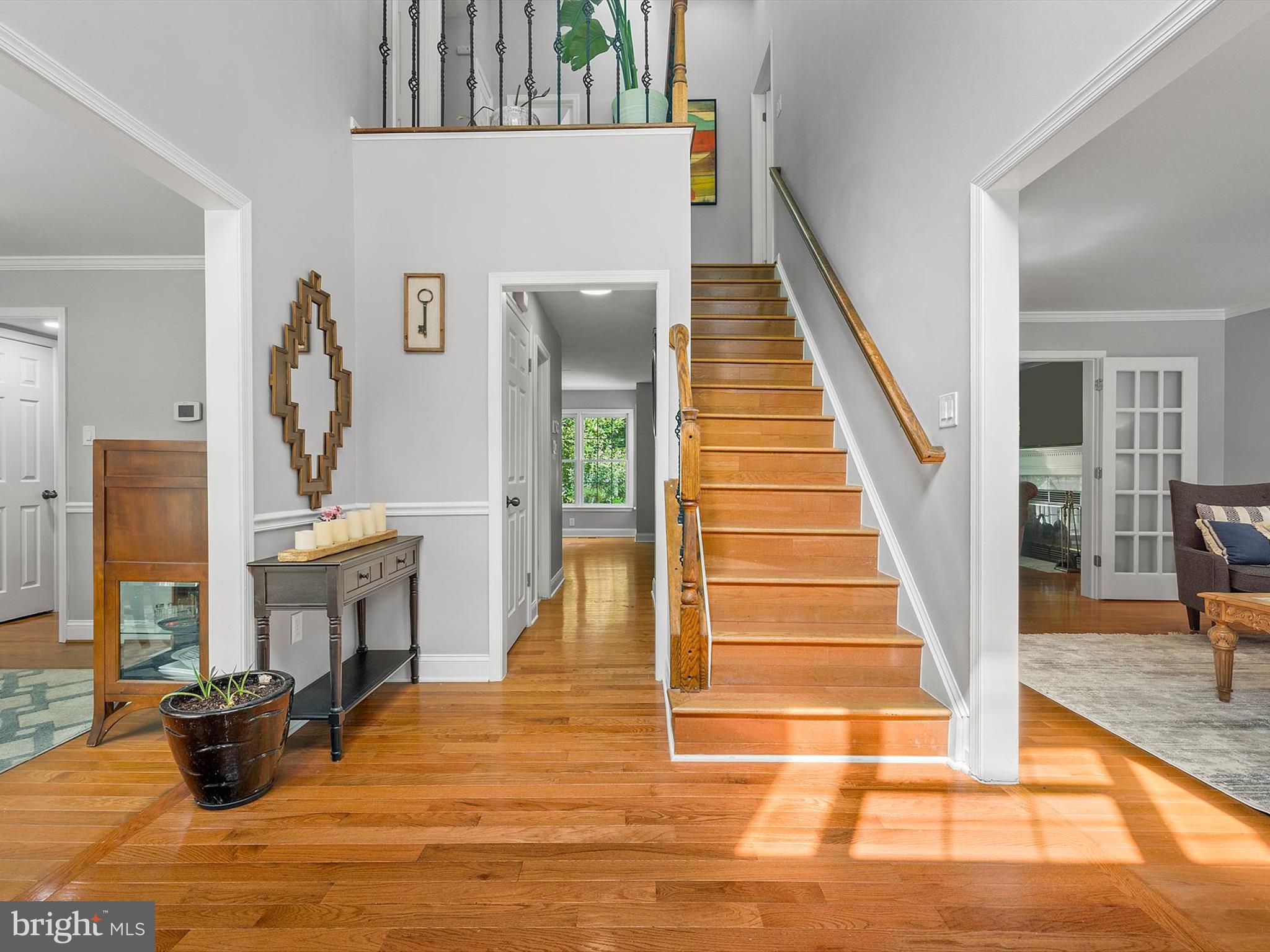 2704 ARCHANGEL COURT