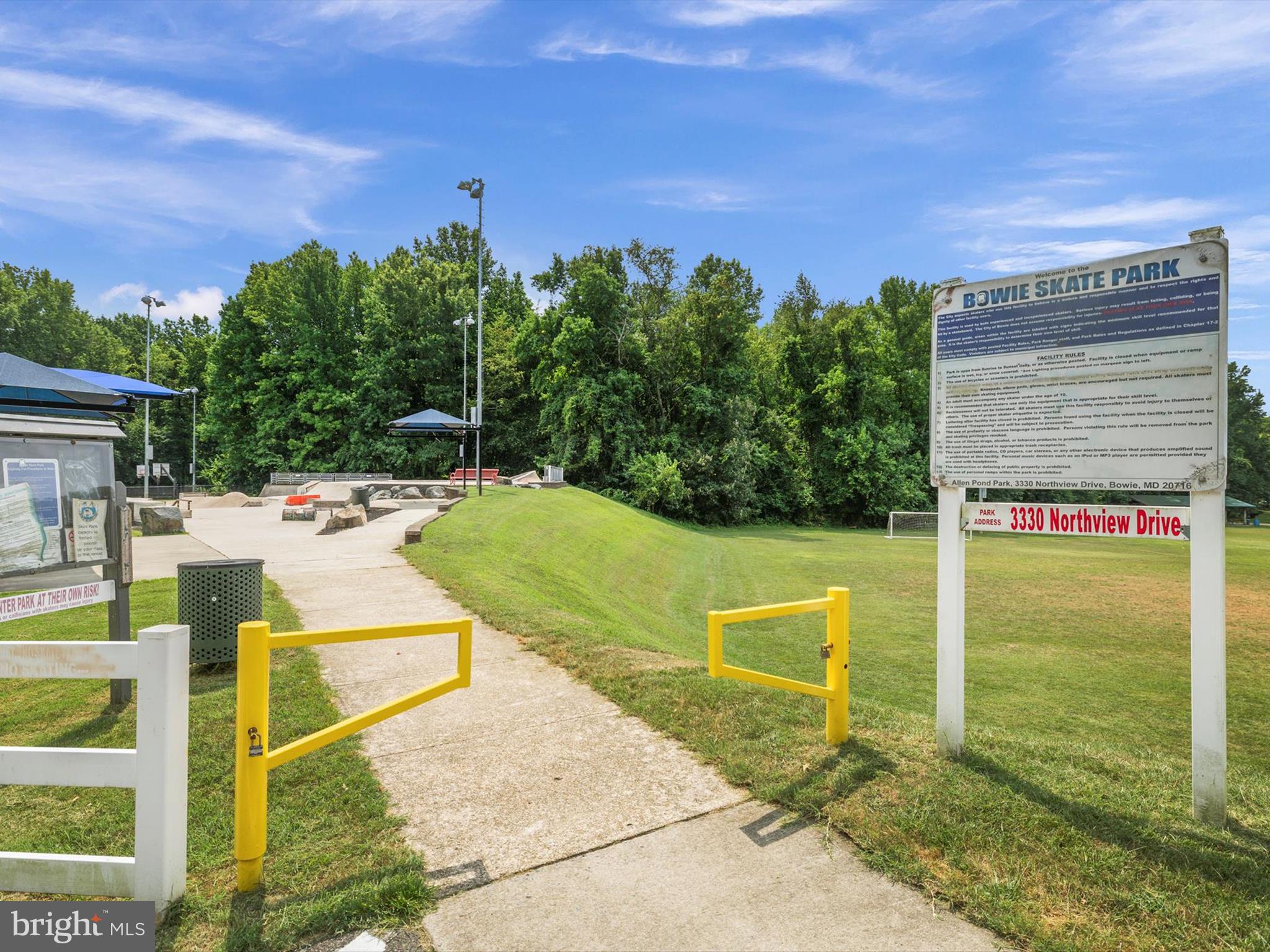 2704 ARCHANGEL COURT