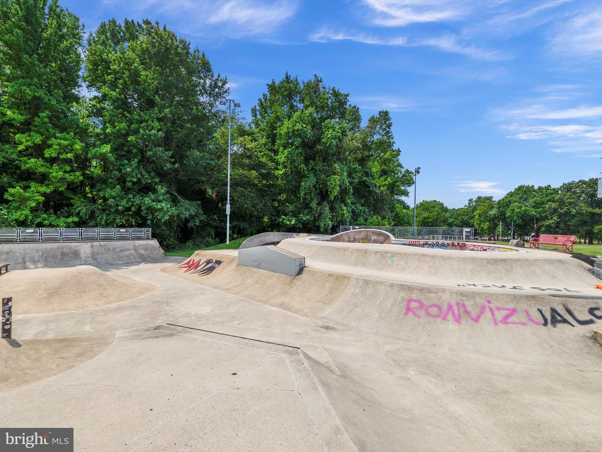 2704 ARCHANGEL COURT