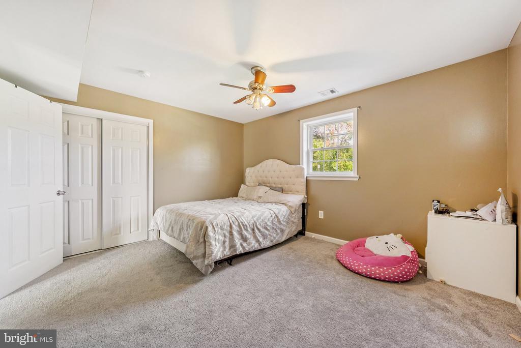 6805 SUNSET TERRACE