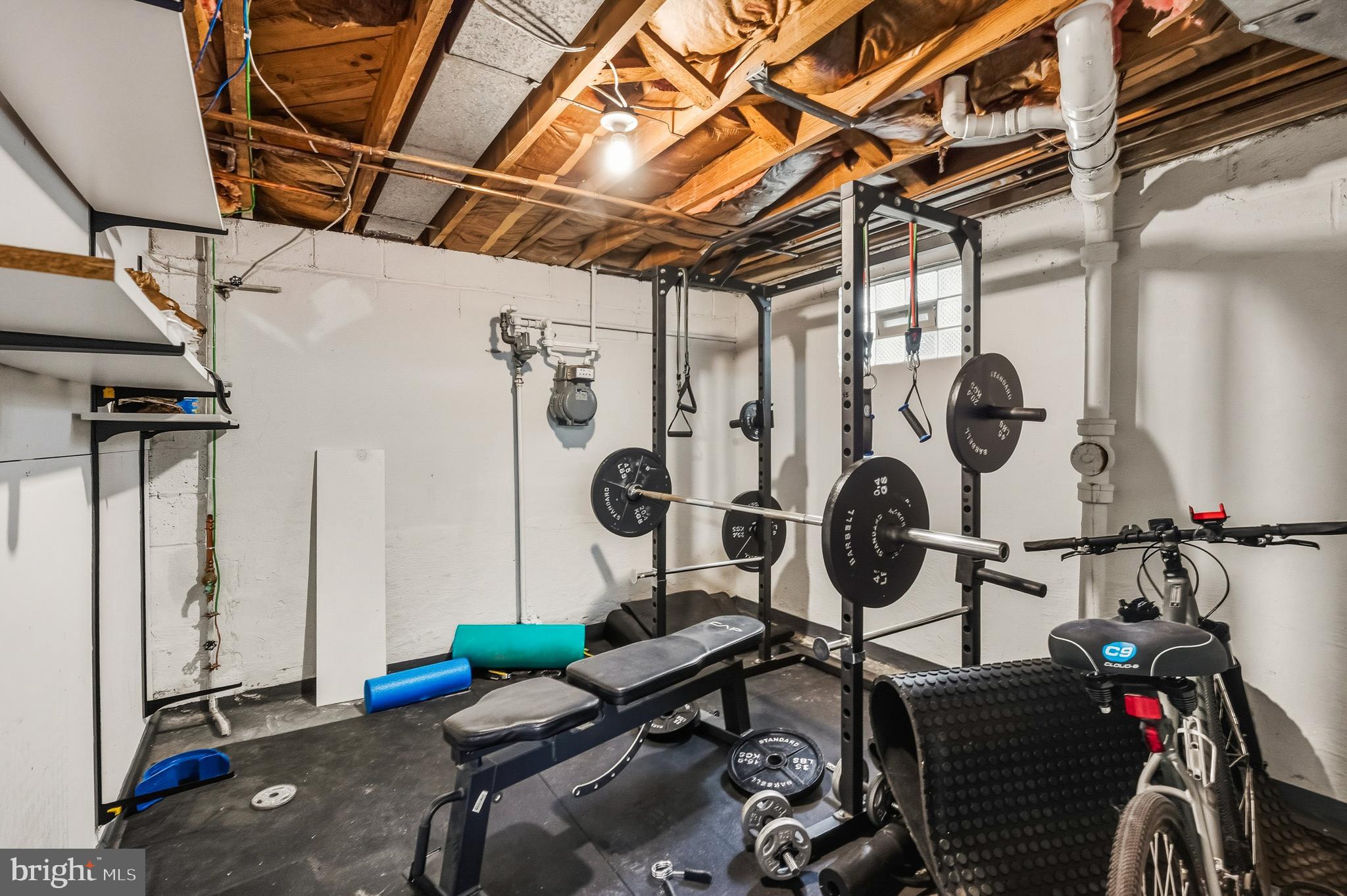 6404 FAIRBORN TERRACE