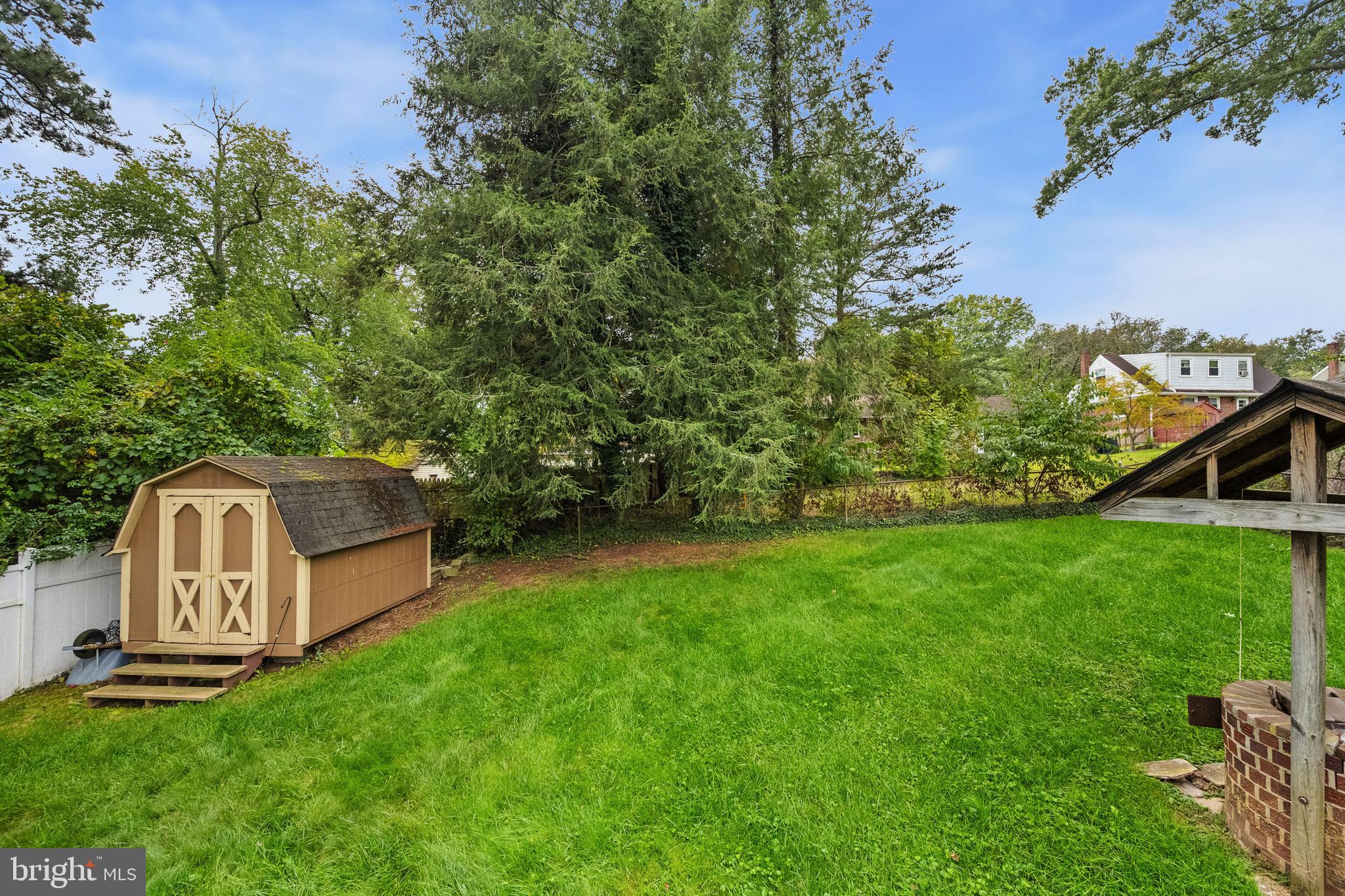 6404 FAIRBORN TERRACE