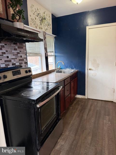 1007 BALSAMTREE DRIVE