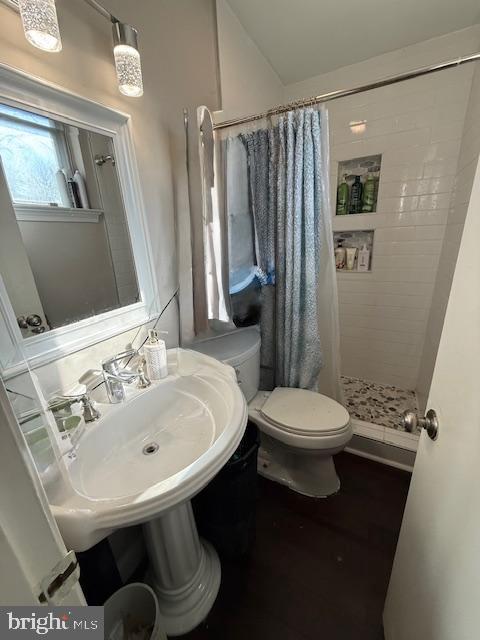 4713 MONTGOMERY PLACE