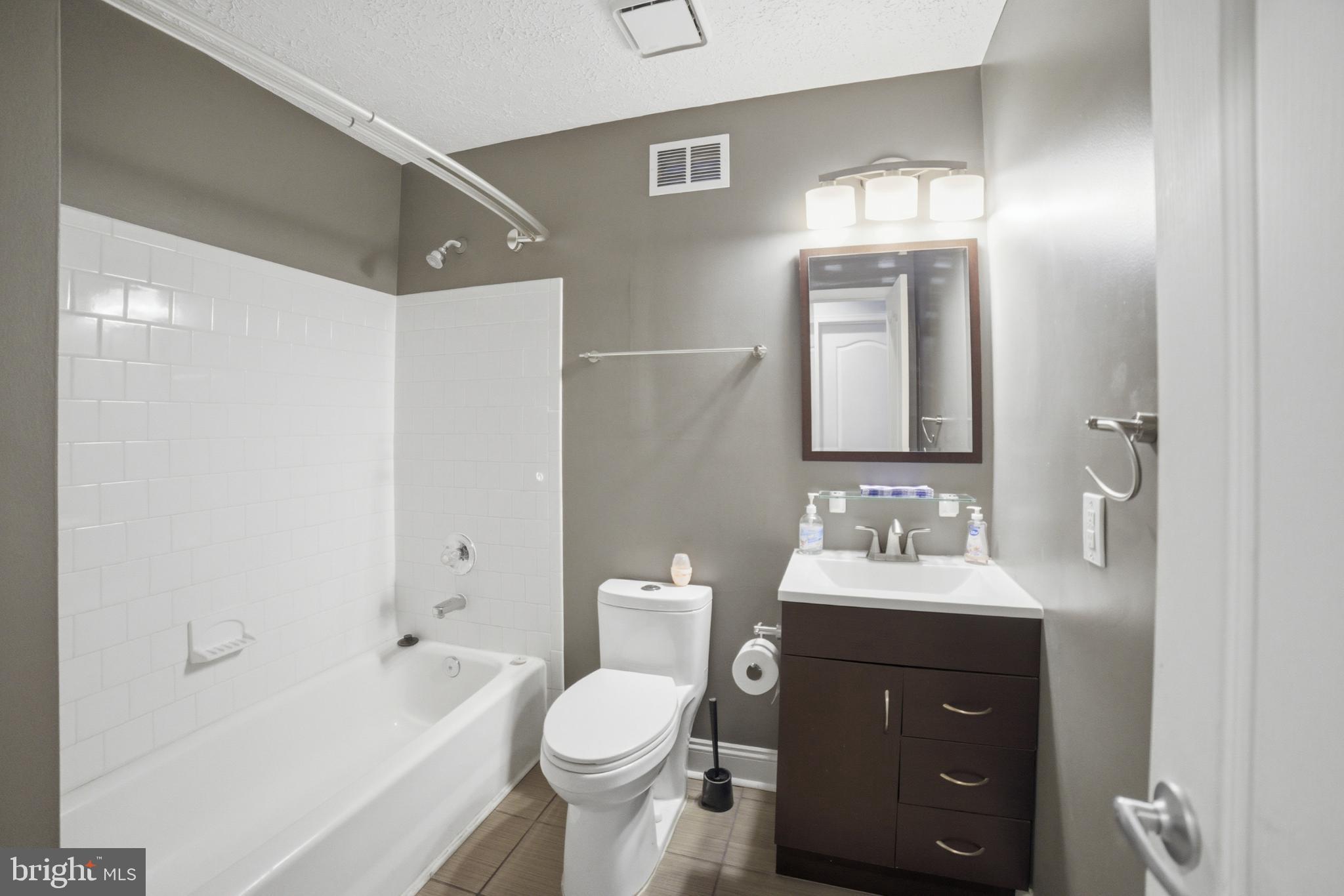 10305 BEAVER KNOLL DRIVE