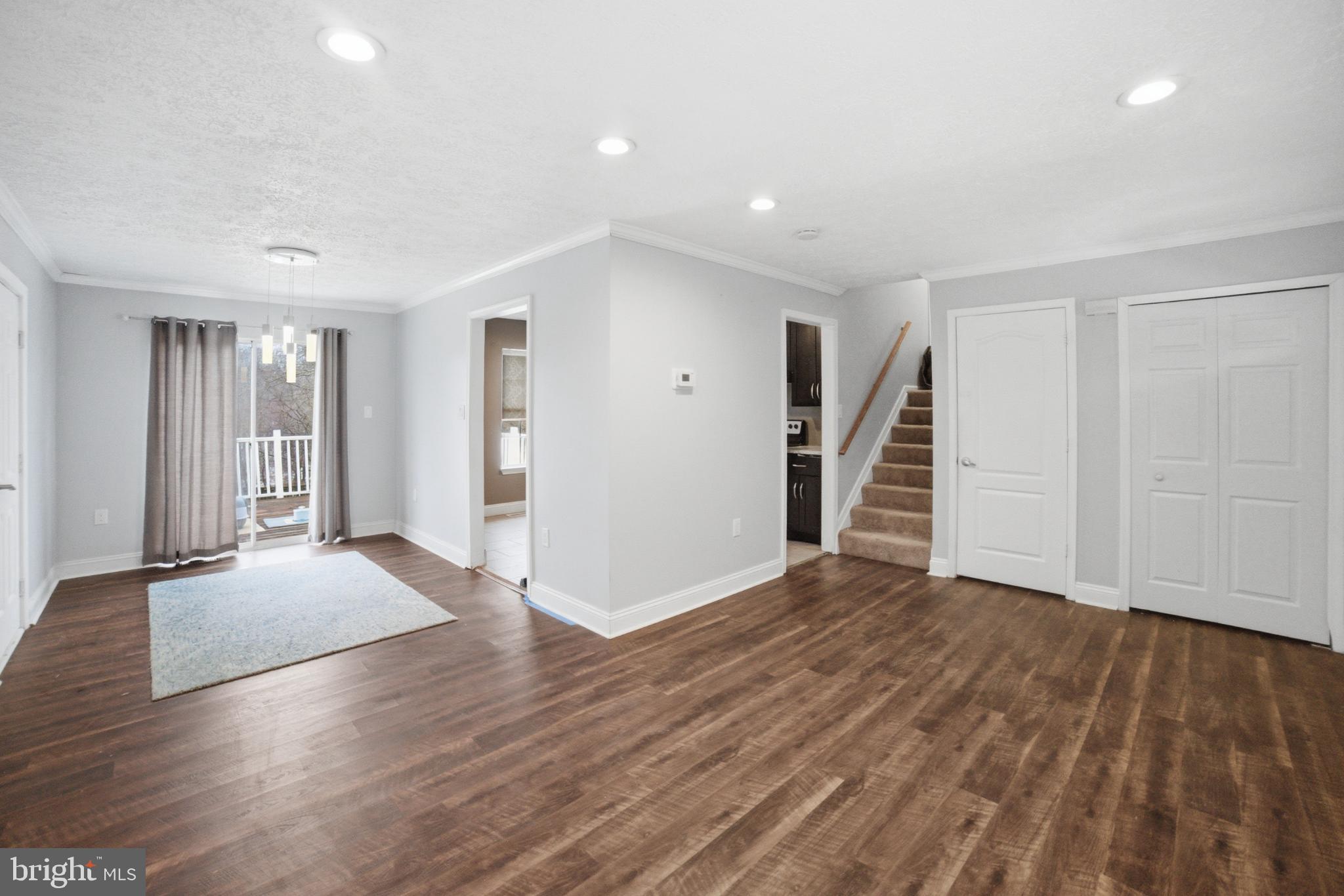 10305 BEAVER KNOLL DRIVE