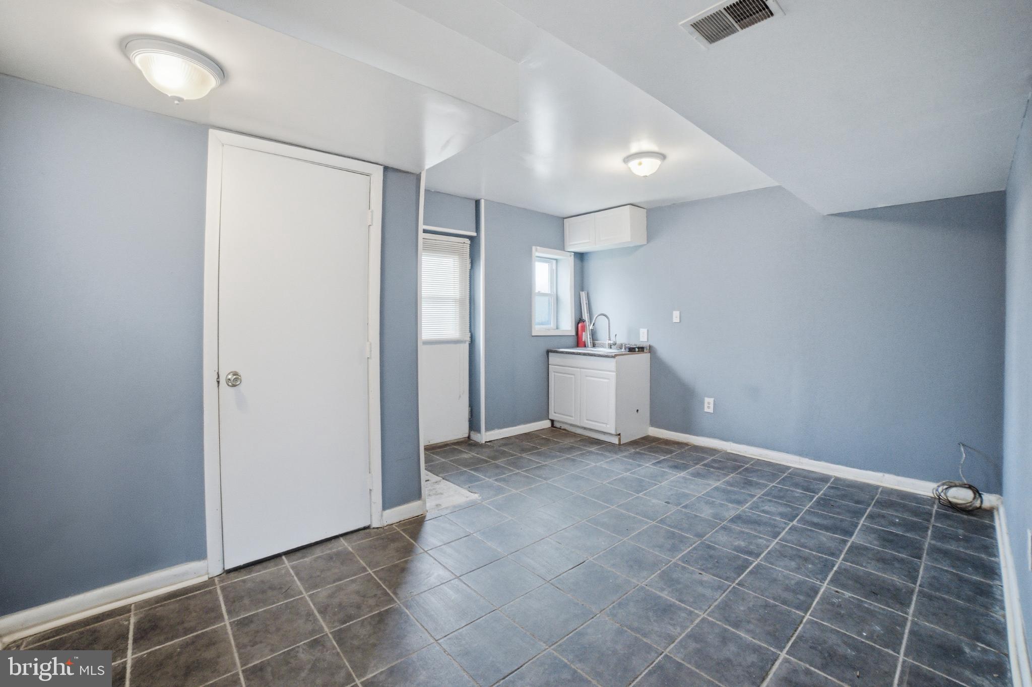 10305 BEAVER KNOLL DRIVE