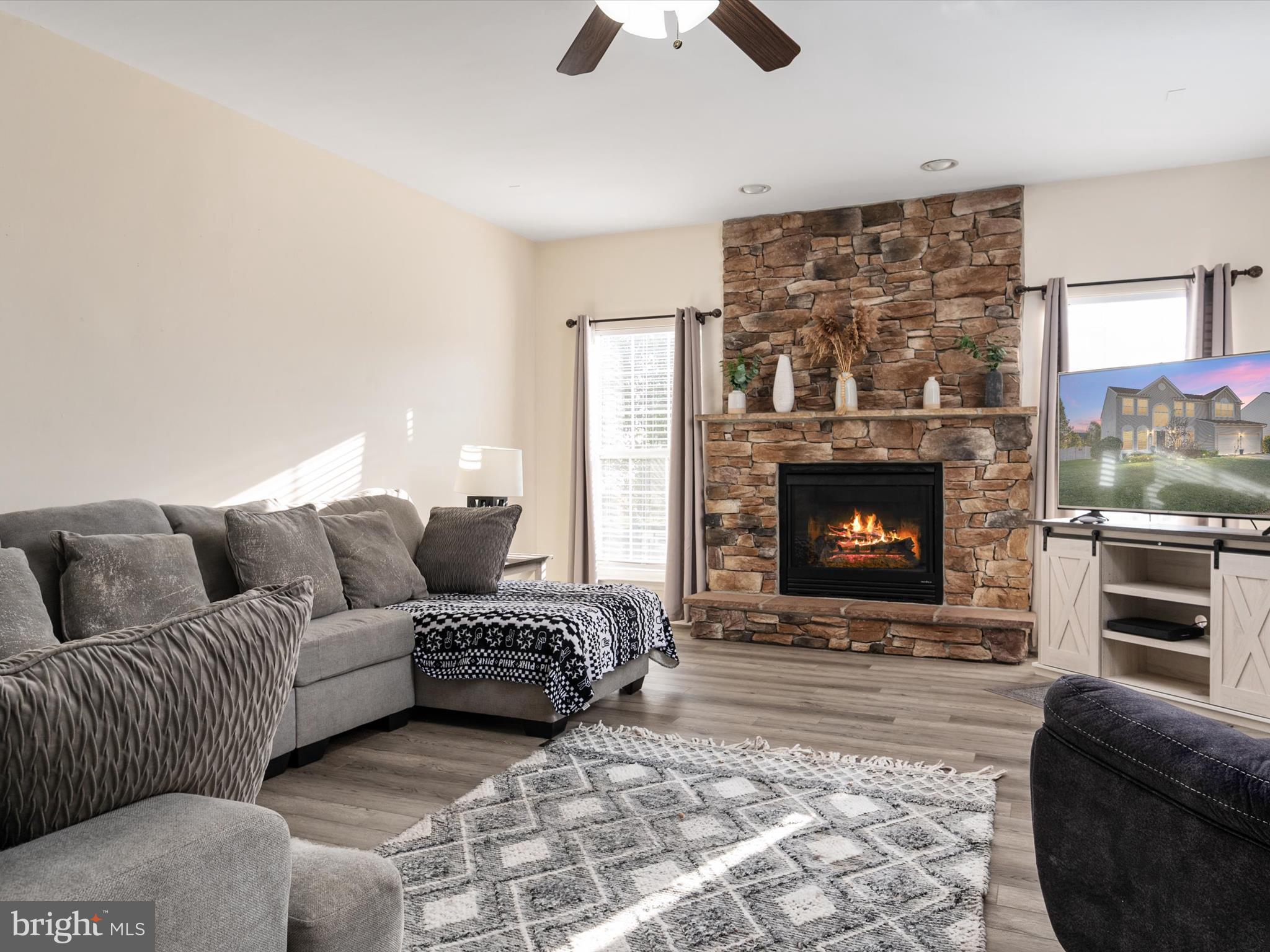116 Meadowcroft Dr