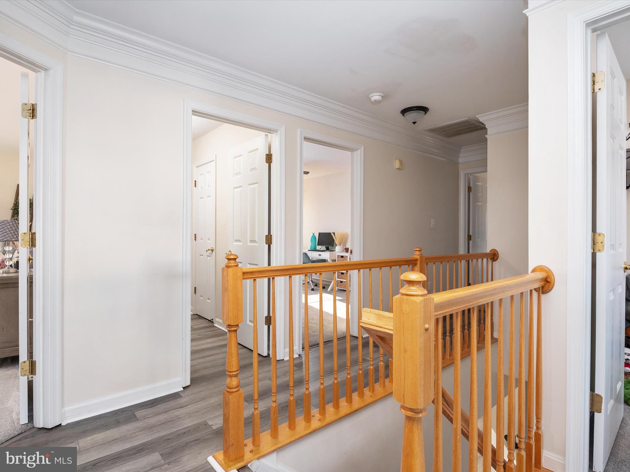 116 Meadowcroft Dr