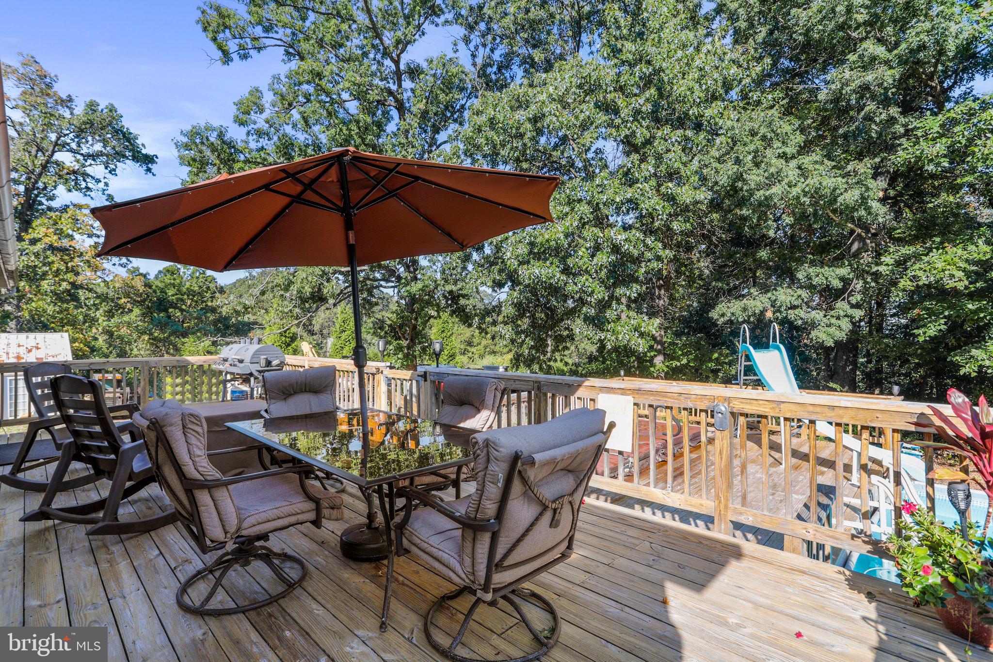 9106 Crystal Falls DRIVE