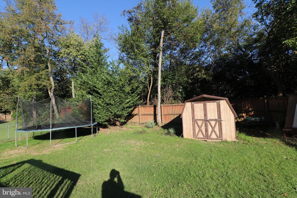 358 YORKSHIRE DRIVE