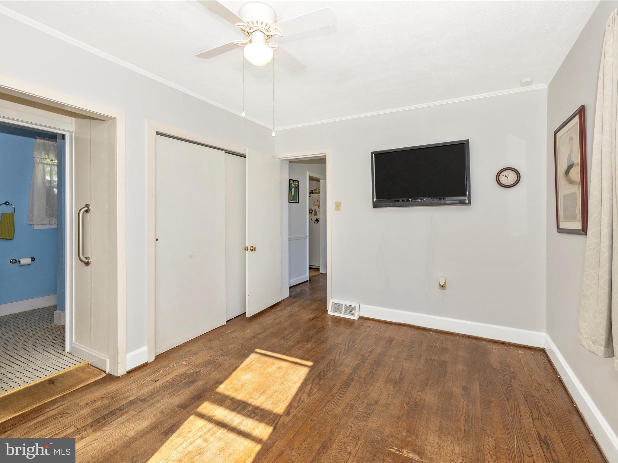 1101 Fairview Rd