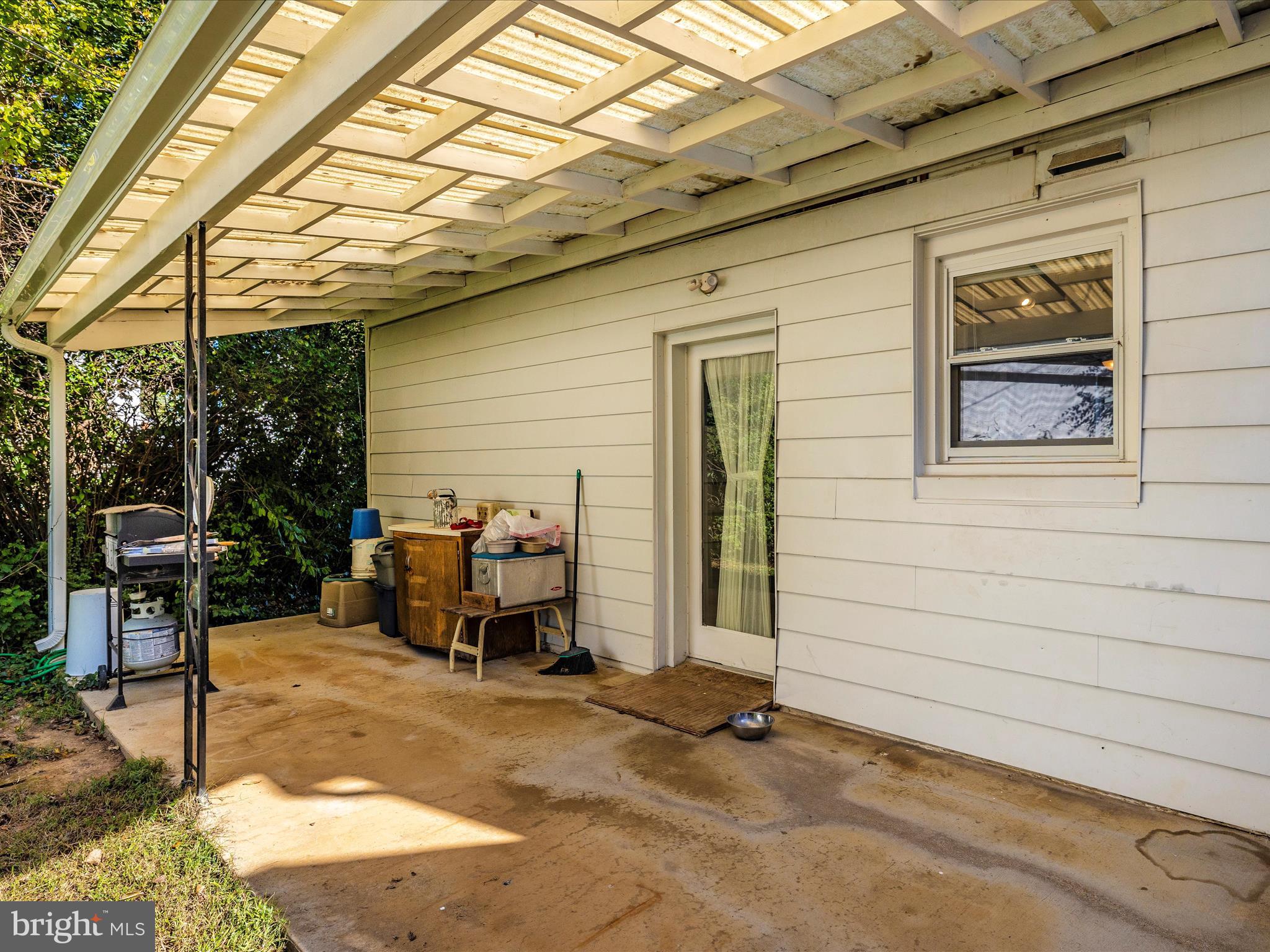 1101 Fairview Rd