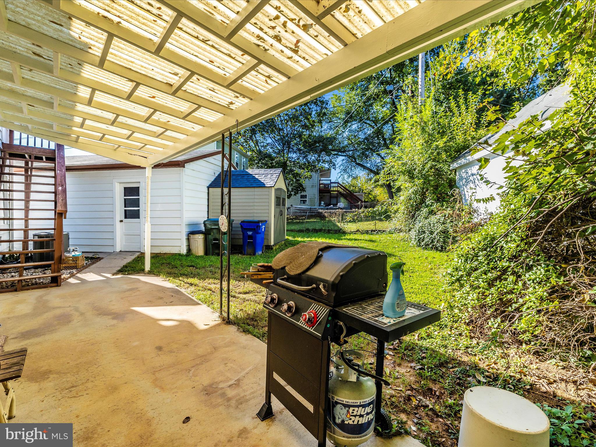 1101 Fairview Rd