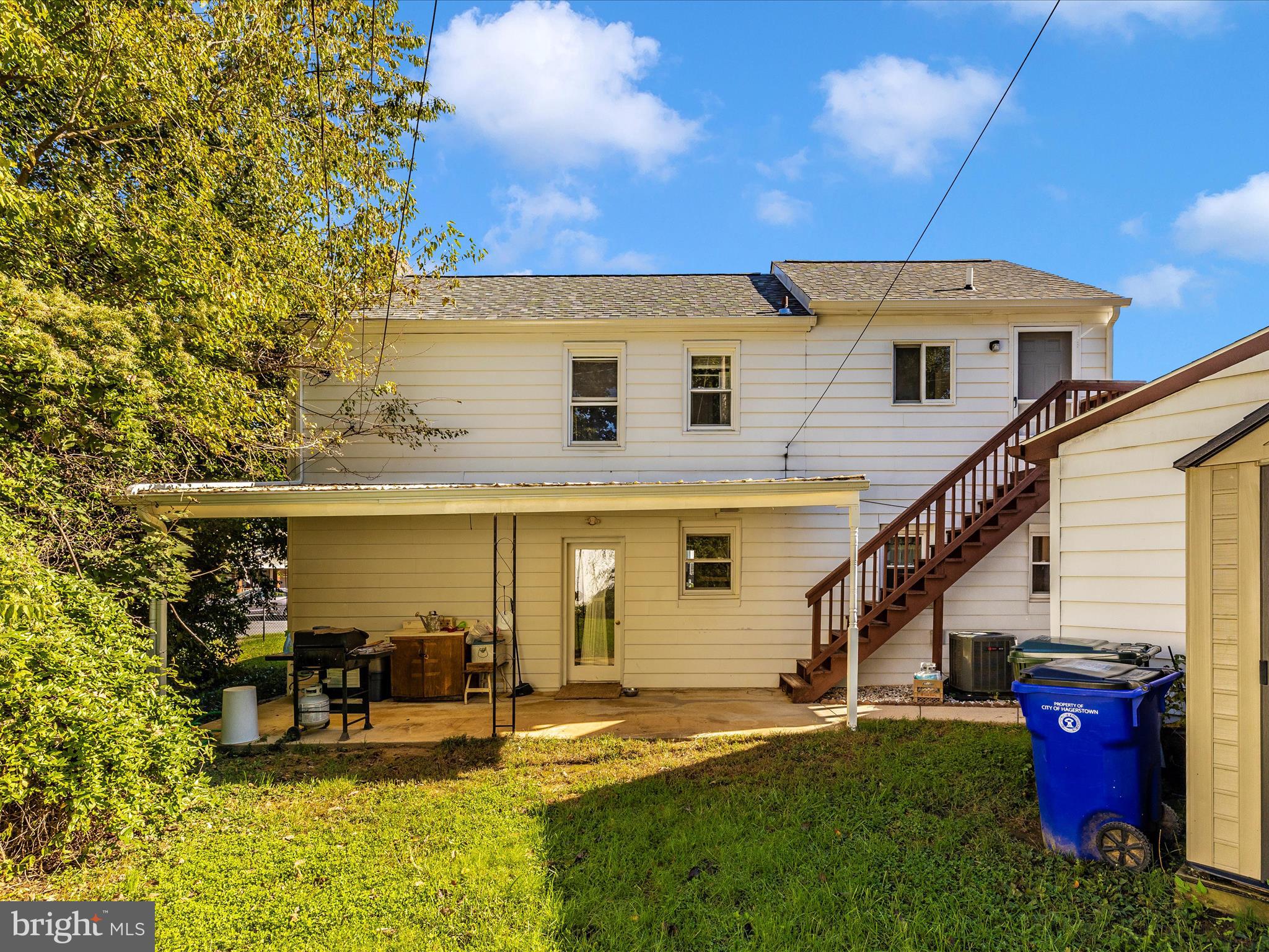 1101 Fairview Rd