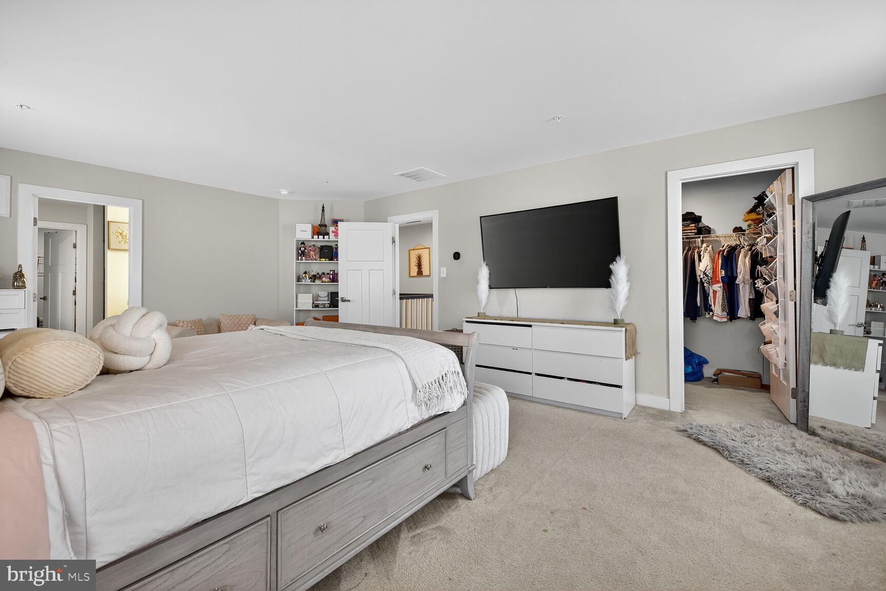9318 Tidworth Way