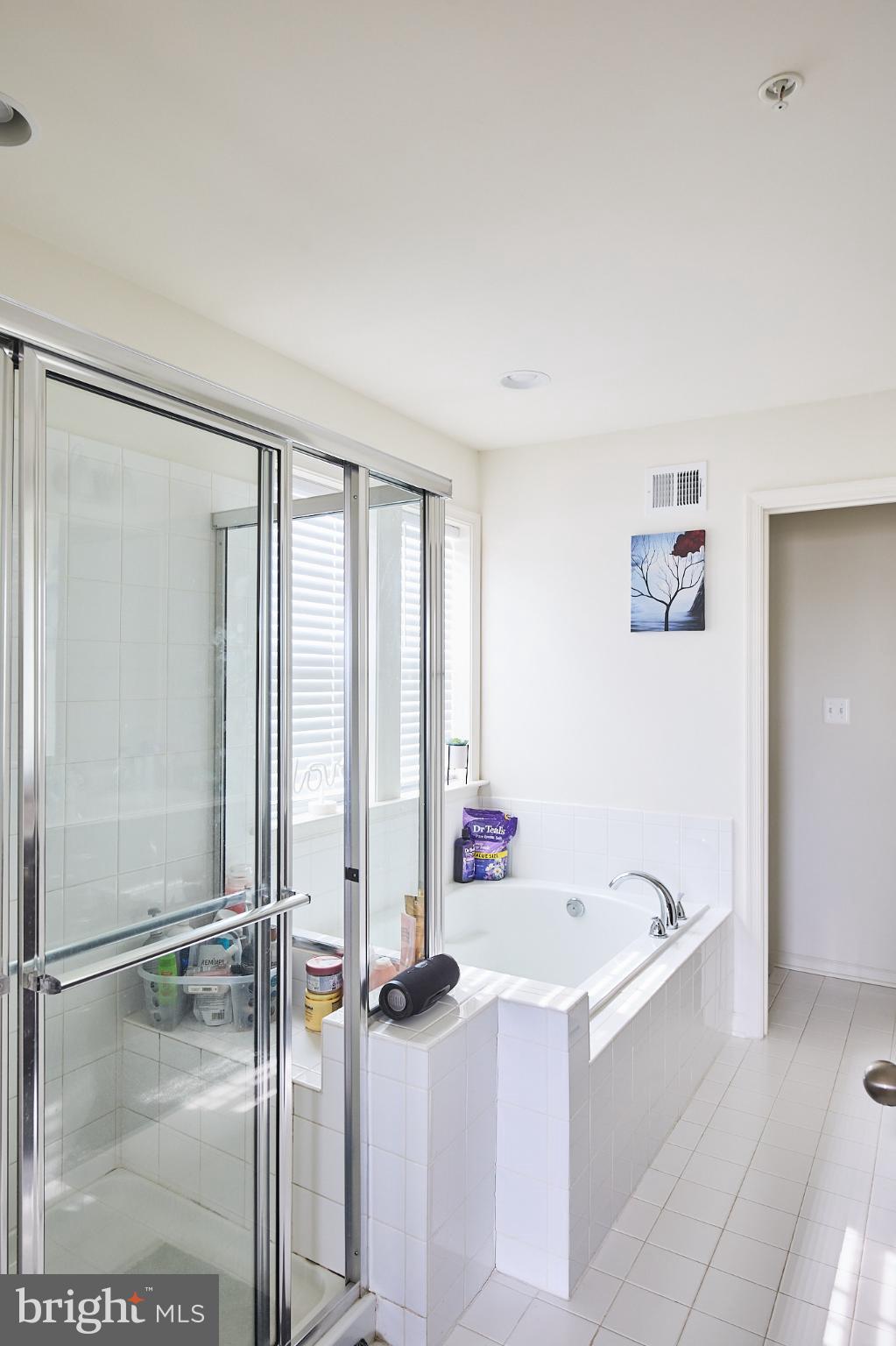 18020 DONEGALL COURT