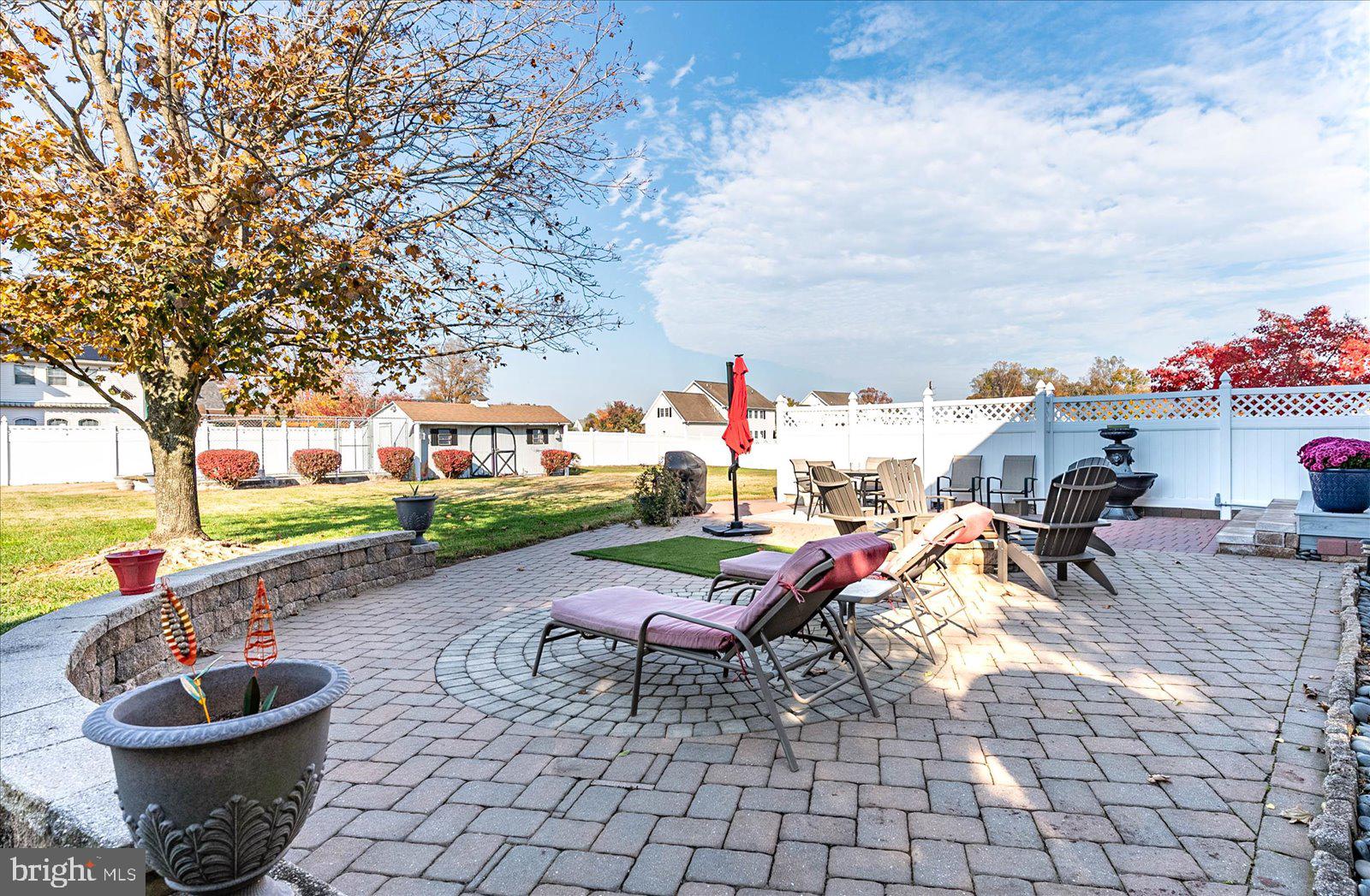 27966 Cross Creek Dr