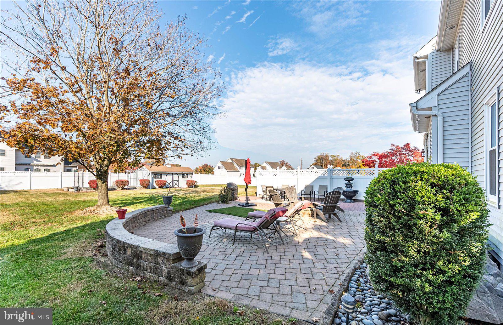 27966 Cross Creek Dr