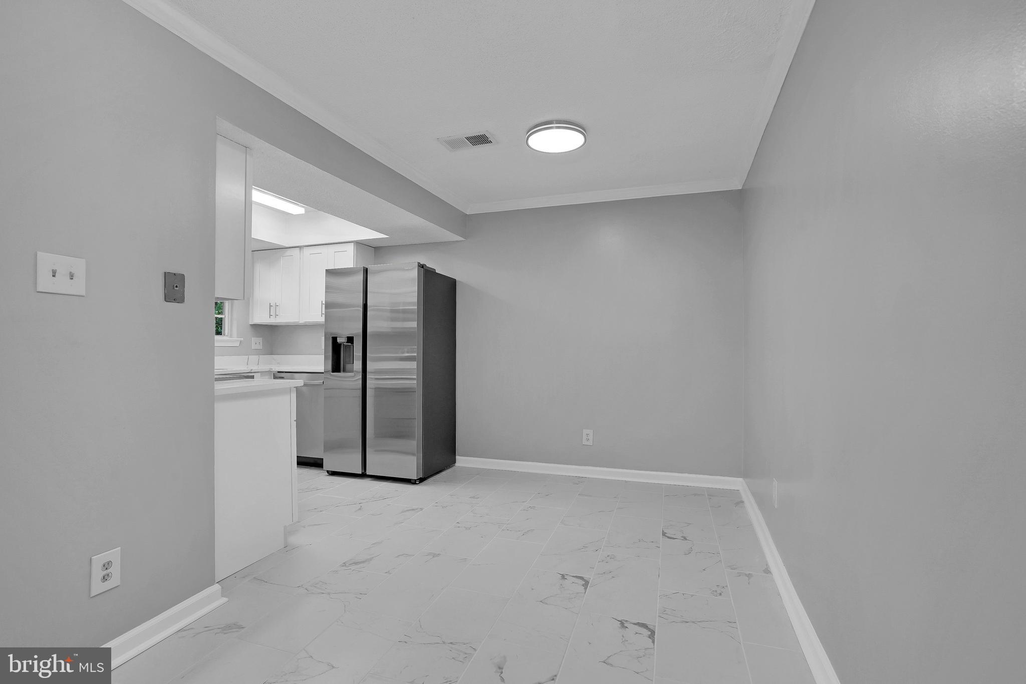 12108 Green Leaf Ct #114