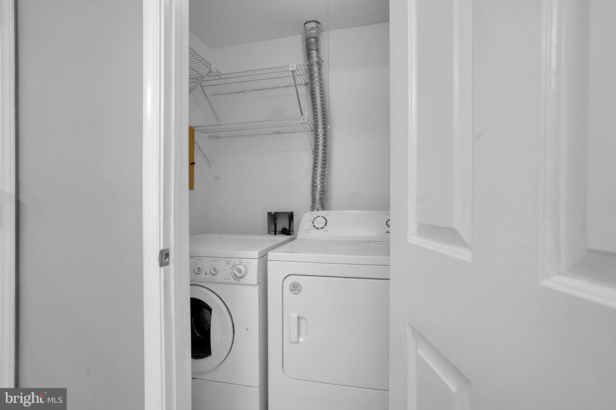 12108 Green Leaf Ct #114