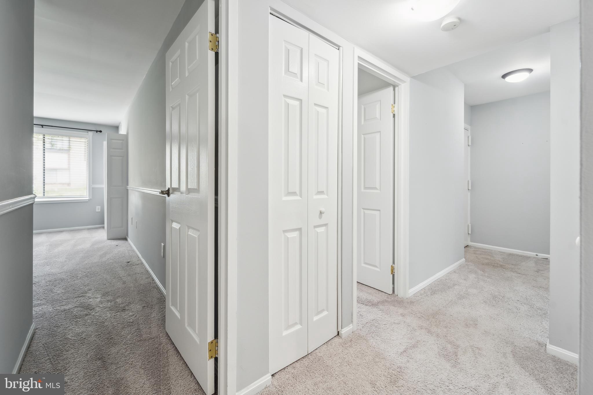 9810 Kingsbridge Dr #102