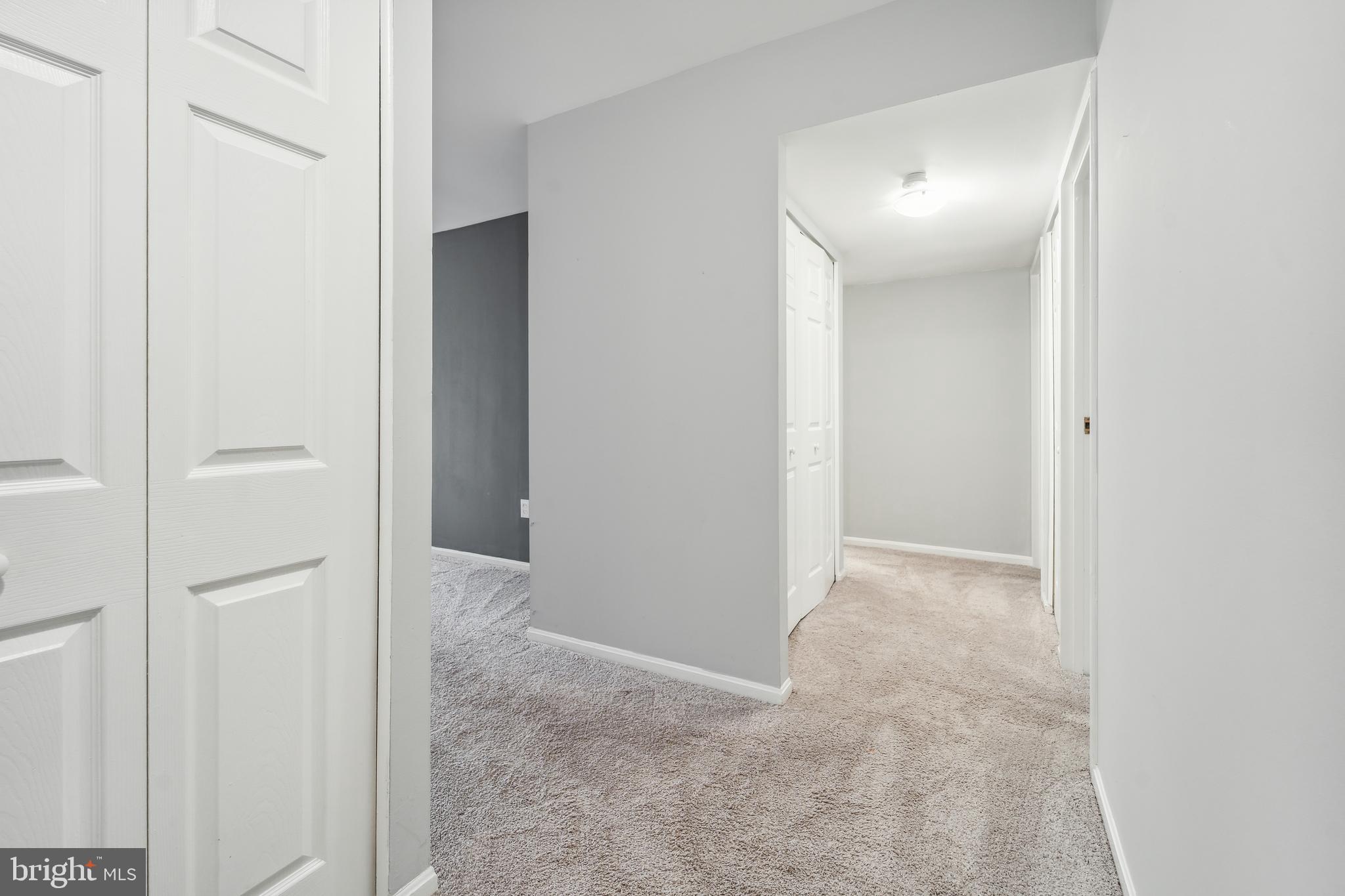 9810 Kingsbridge Dr #102