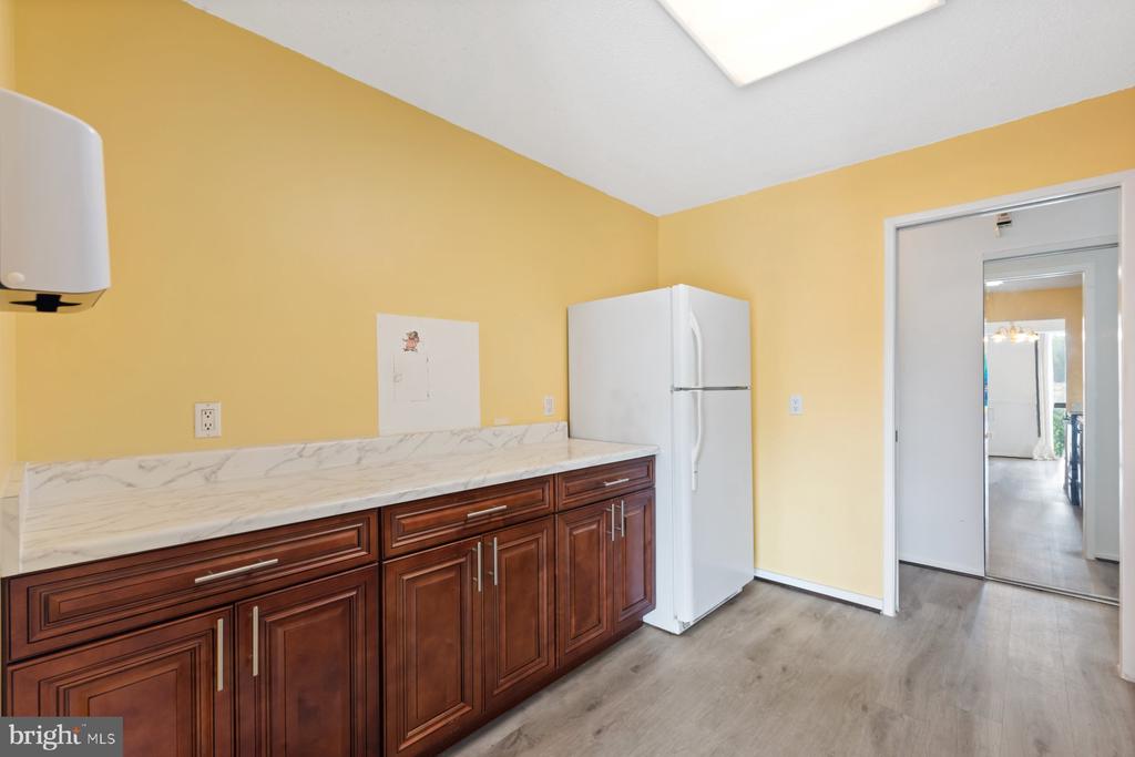 2311 PIMMIT DRIVE 606