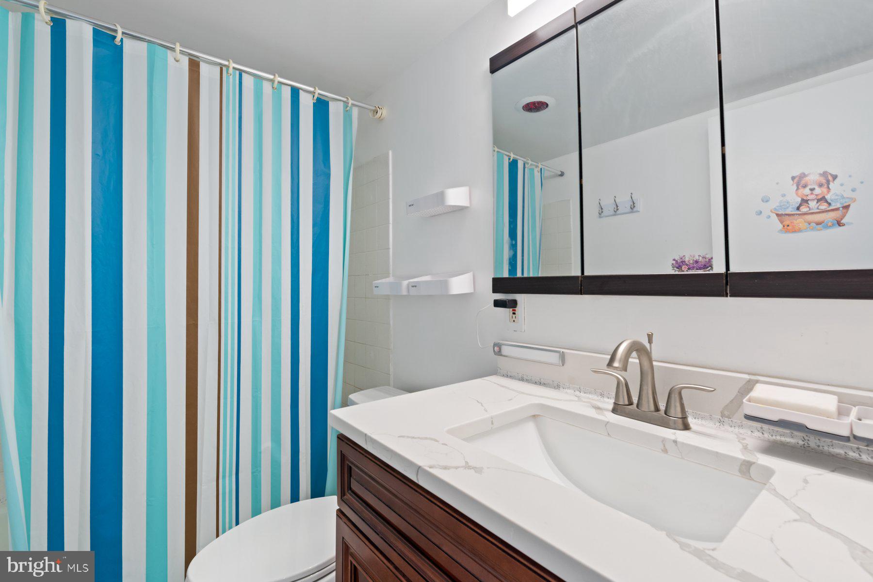 2311 PIMMIT DRIVE 606