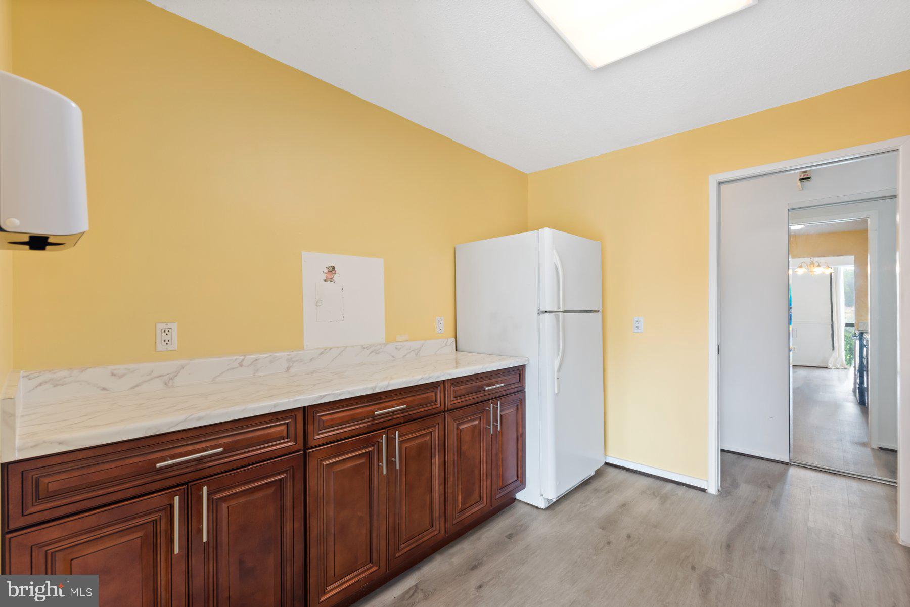 2311 PIMMIT DRIVE 606