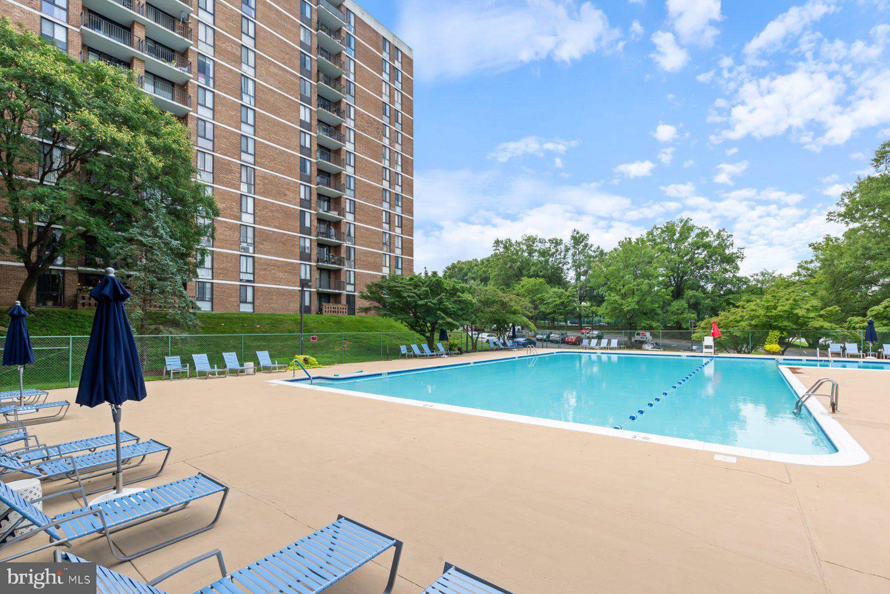 2311 PIMMIT DRIVE 606