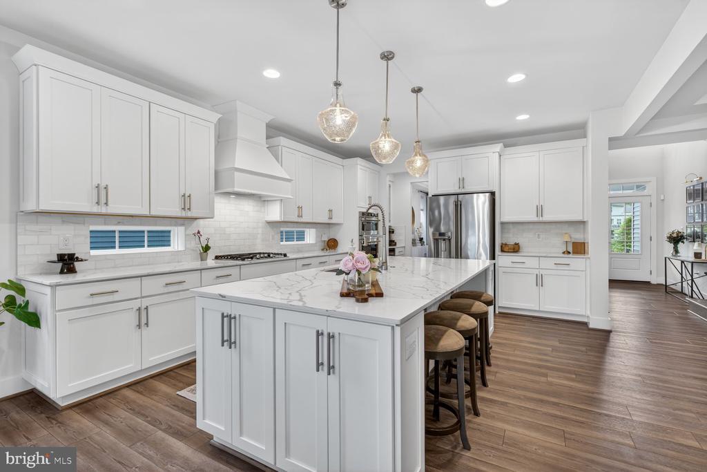 6213 MCCONNELL LANE