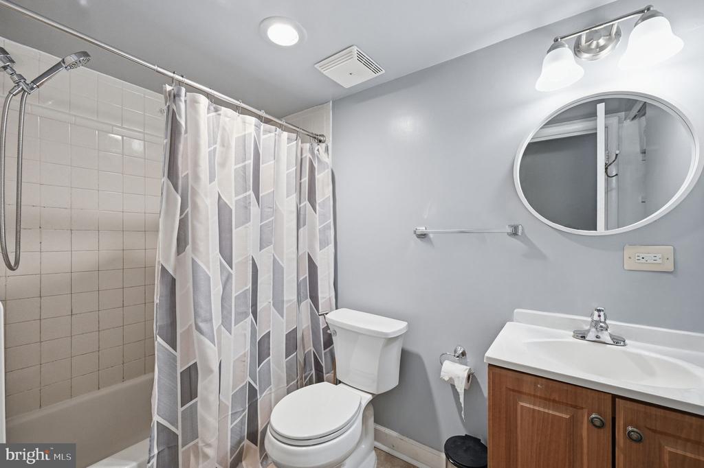 3366 WOODBURN ROAD 23