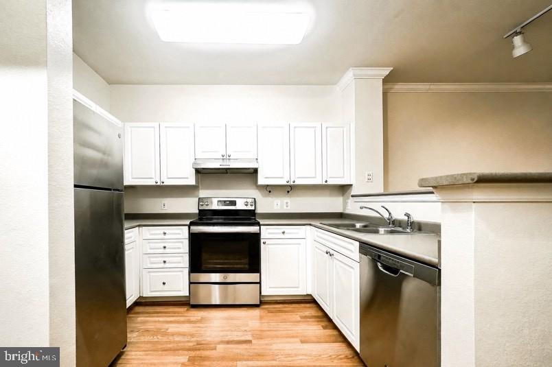3021 NICOSH CIRCLE Unit: 1103