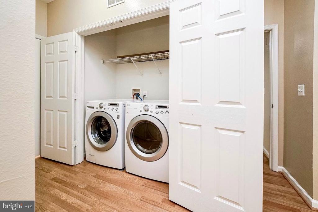 3021 NICOSH CIRCLE Unit: 1103