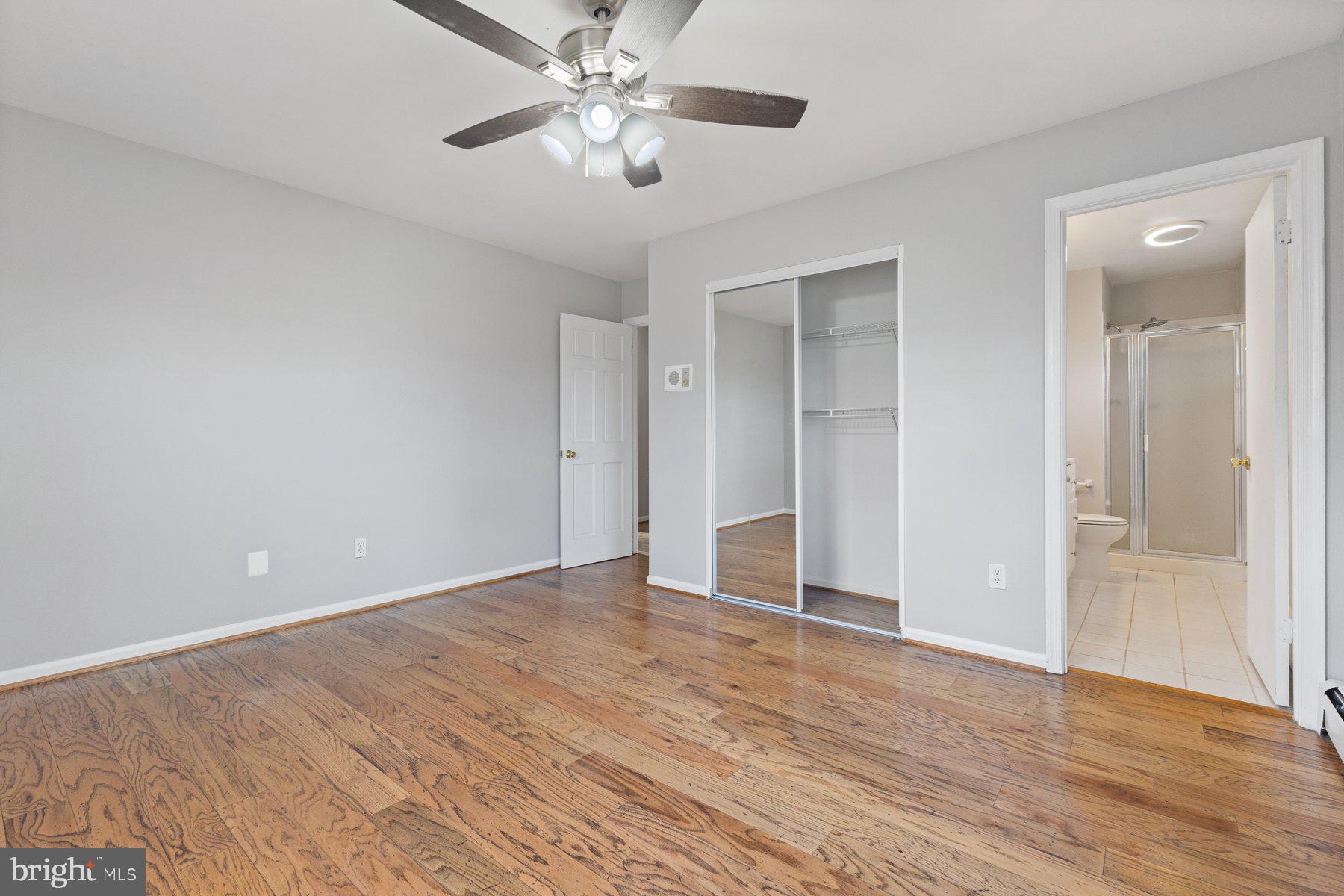 302 W JUNIPER AVENUE